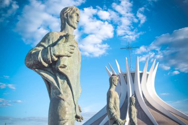 Brezilya 'daki Metropolitan Katedrali' nde heykel 