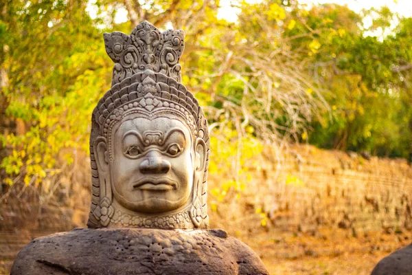 Close Estátuas Pedra Templo Camboja — Fotografia de Stock