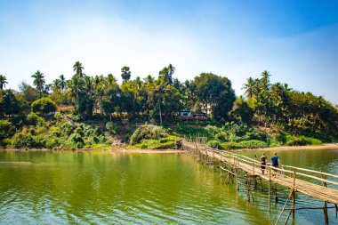 Laos 'taki Mekong Nehri