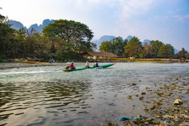 Nansong Nehri, Vang Vieng, Laos