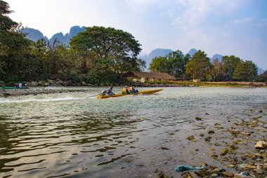 Nansong Nehri, Vang Vieng, Laos