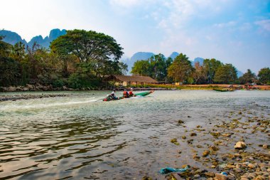 Nansong Nehri, Vang Vieng, Laos