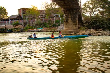 Nansong Nehri, Vang Vieng, Laos