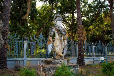 Buda Parkı 'ndaki taş heykel Laos 