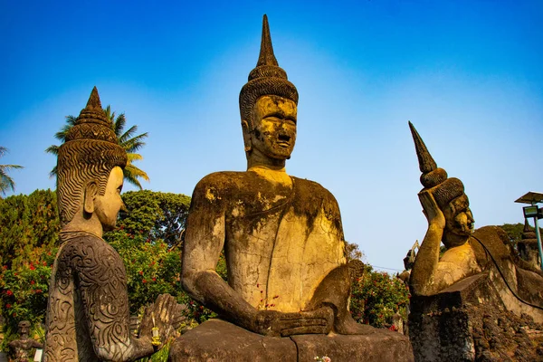 Парк Будды Старым Тоном Лаосе — стоковое фото