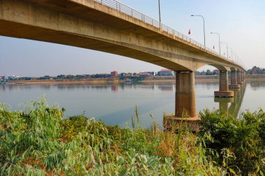 Laos 'ta Dostluk Köprüsü