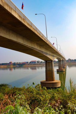 Laos 'ta Dostluk Köprüsü
