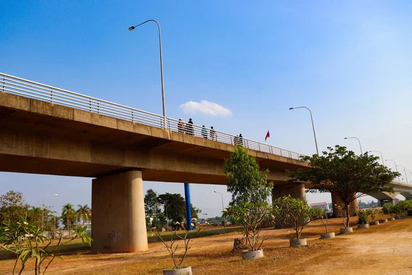 Міст Дружби Вдень Лаосі — стокове фото