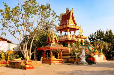 Laos 'taki Asyalı güzel Budist mimarisi