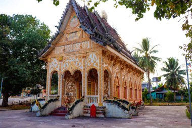 Budist tapınağı mimarisi ve dekorasyonu, Laos.