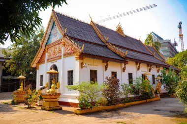 Budist mimarisi ve heykelleri, Laos. 