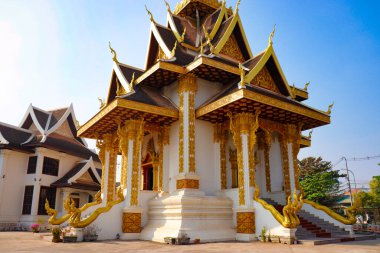 Budist mimarisi ve heykelleri, Laos. 