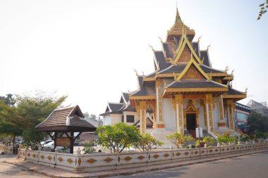 Budist mimarisi ve heykelleri, Laos. 