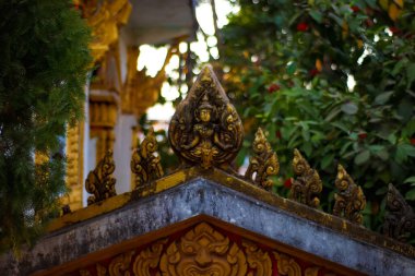 Luang Budist Tapınağı mimarisi ve dekorasyonu, Laos