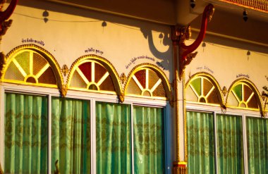 Luang Budist Tapınağı mimarisi ve dekorasyonu, Laos