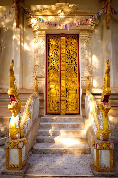 Zbliżenie Dekoracji Buddyjskiej Vientiane Laos — Zdjęcie stockowe