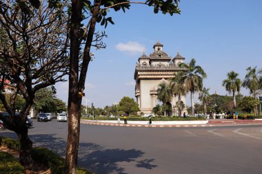 Patuxay Parkı 'ndaki kapı, Laos