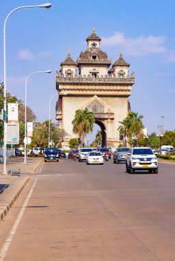 Patuxay Parkı 'ndaki kapı, Laos