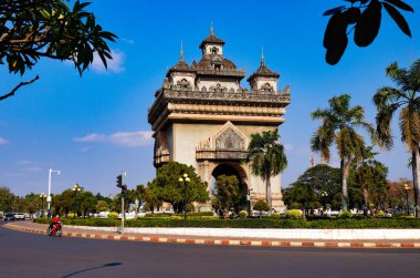 Patuxay Parkı 'ndaki kapı, Laos