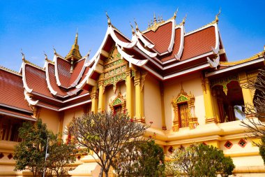 Luang Tapınağında güzel bir Budist mimarisi, Laos