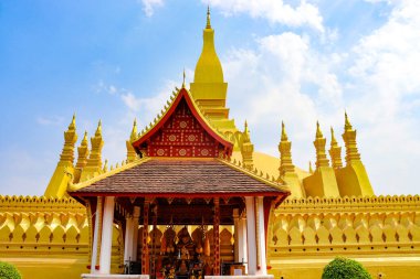 Wat Pha Luang Tapınağı, Laos