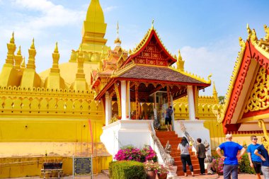 Wat Pha Luang Tapınağı, Laos