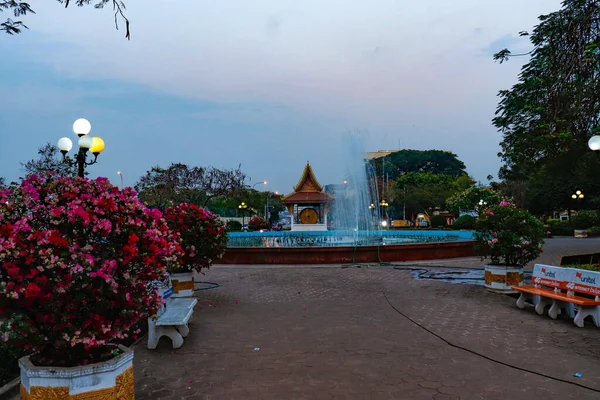 Malam Hari Patuxay Park Laos — Stok Foto