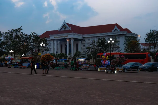 Kvällstid Patuxay Park Laos — Stockfoto