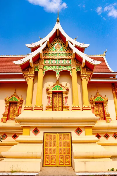 老挝卢安寺美丽的佛教建筑 — 图库照片