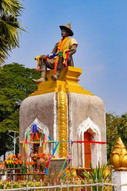 Wat Pha Luang Tapınağı, Laos