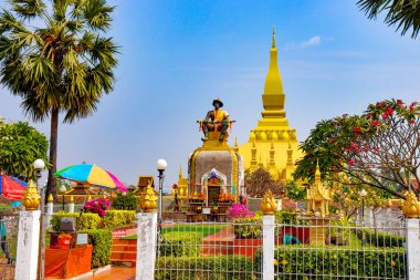 Wat Pha Luang Tapınağı, Laos