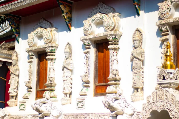 Tayland. Chiang Rai. Diğer Tapınaklar
