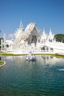 Tayland. Chiang Rai. Beyaz Tapınak