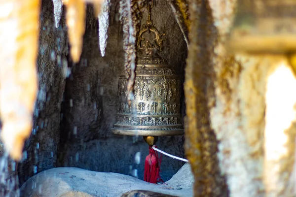 チェンライの白い寺院の領土 — ストック写真