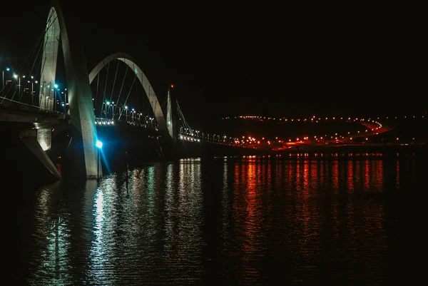 Мост Озеро Бразилии — стоковое фото