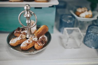 Çikolata. Şekerli masa, şeker, tatlı.