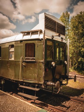 Szentendre, Macaristan'da bir retro trende görünüm