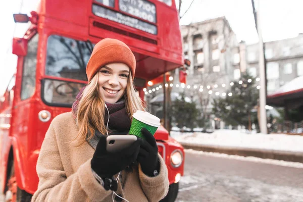 Woman Portrait Warm Winter Clothes Stands Cup Coffee Smartphone Her — Stock Photo, Image