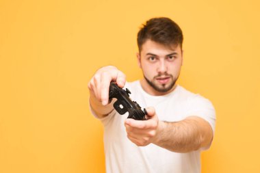 Oyun çubukları oyun elinde odaklanmak. Odaklı bearde