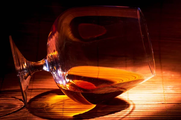 Beautiful Glass Amber Skate Photographed Studio — Stock Photo, Image