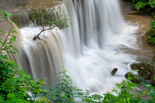 Huai Mae Khamin Waterfall Kanchanaburi Thailand — стокове фото