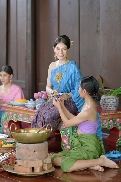 Thai People Make Thai Dessert Thai Period Costume — Stock Photo, Image