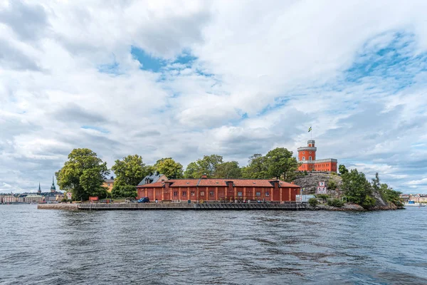 View of Stockholms island Skeppsholmen from the gulf — Stock Photo, Image