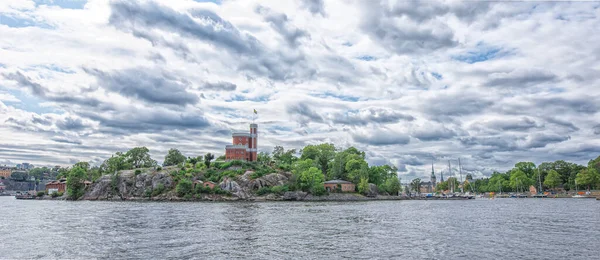 Stockholm August 2019 Panoramautsikt Över Skeppsholmen Med Slott Och Brygga — Stockfoto