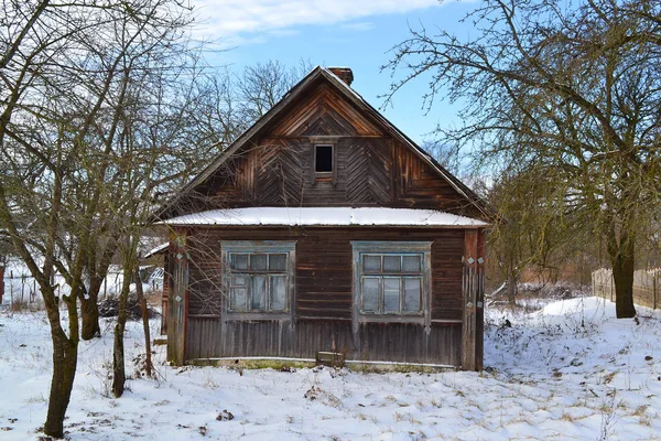 Staré Ruské Vesnice Starý Dřevěný Prázdný Dům Sněžení — Stock fotografie