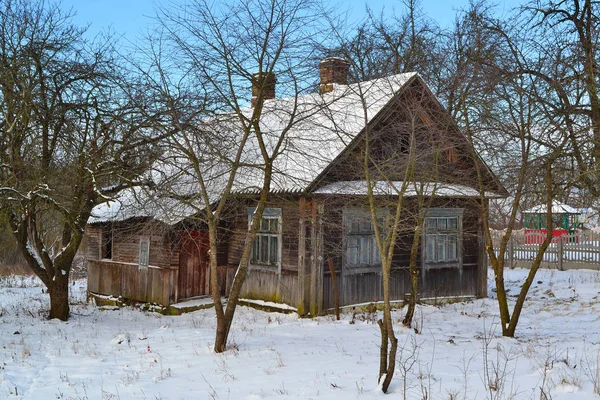 Verlassene Alte Russische Holzhaus Holzstruktur Home Exterior Winterlandschaft — Stockfoto