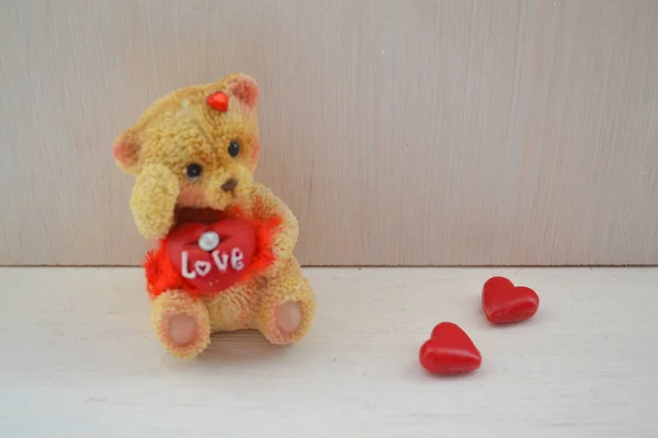 Hari Valentine Kartu Ucapan Putih Lusuh Latar Belakang Boneka Beruang — Stok Foto