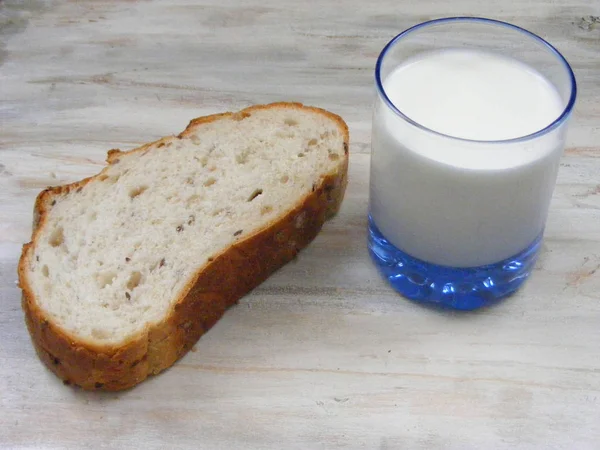 Milk Sliced Bread Shabby Background — Stock Photo, Image