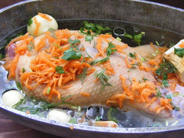 Cozinha Rústica Russa Espanhola Preparação Para Goulash Pato Com Vegetação — Fotografia de Stock