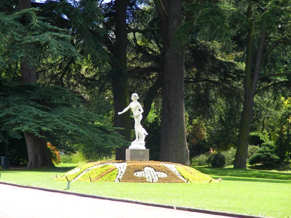 Estatua Flores Parque Parc Tete Lyon Francia — Foto de Stock